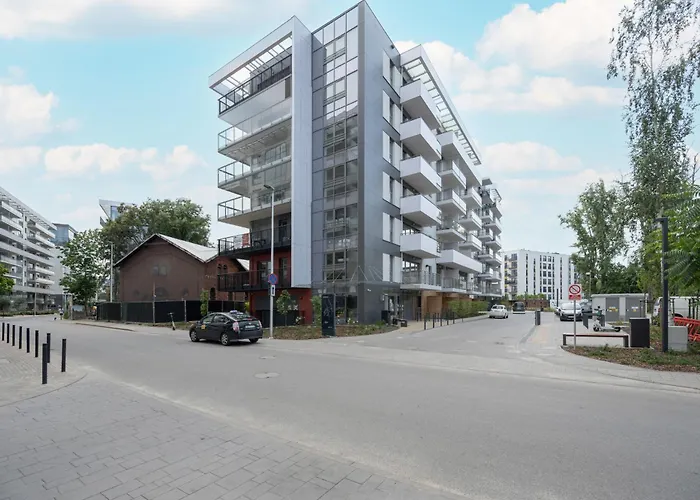 Elegant Apartment With Parking On Kepa Mieszczanska Wroclaw By Renters Prestige
